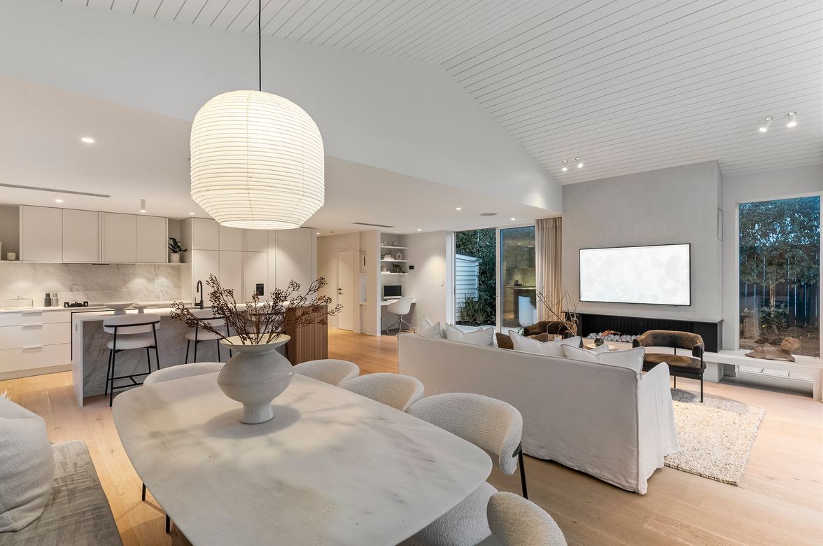 On point oasis in Point Chevalier