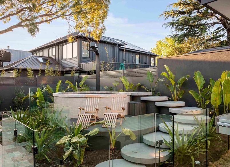 The Block House 1 - Kyle & Leslie