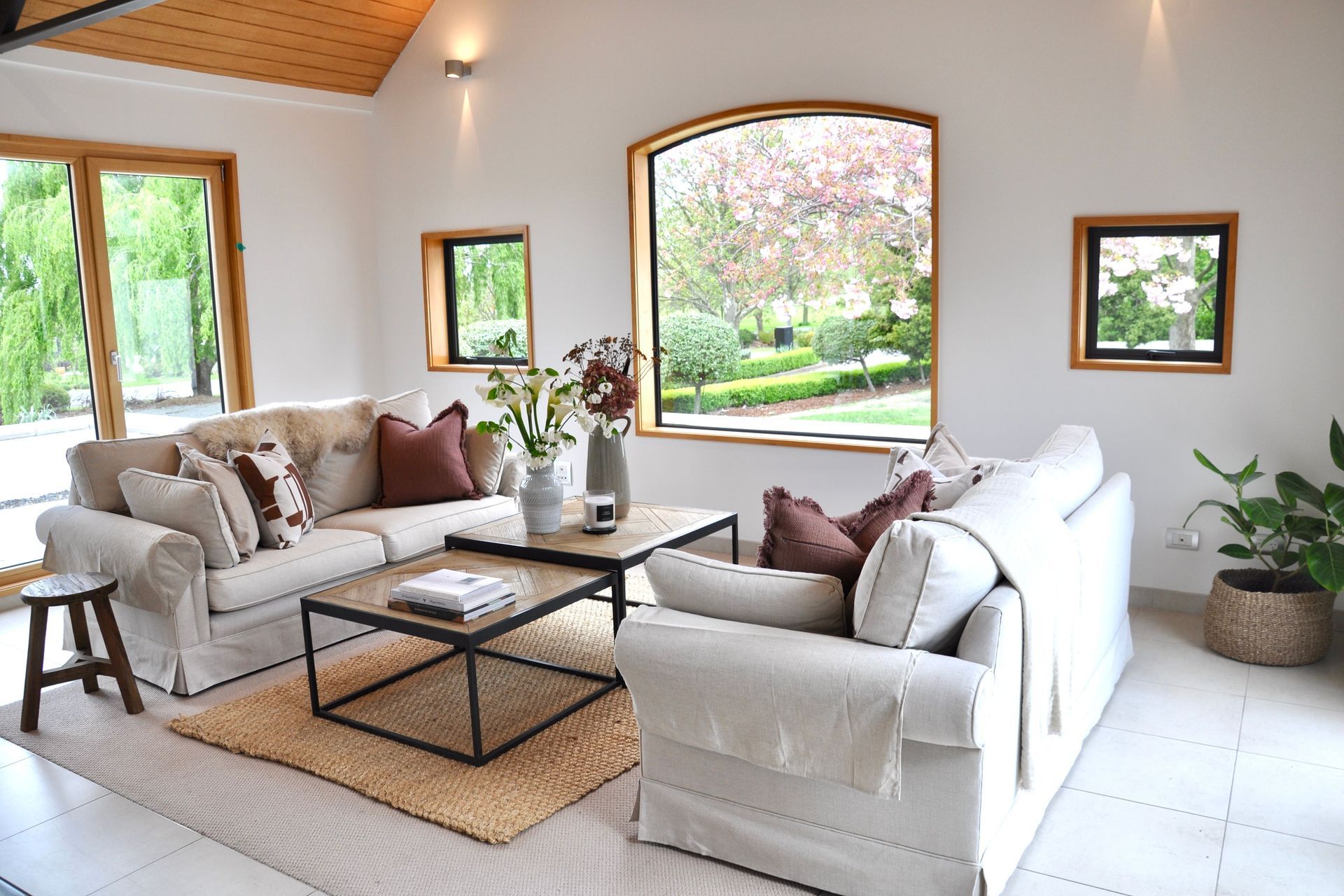 Home Staging, Colour Consult and Interior Design - Dry Hills Rise