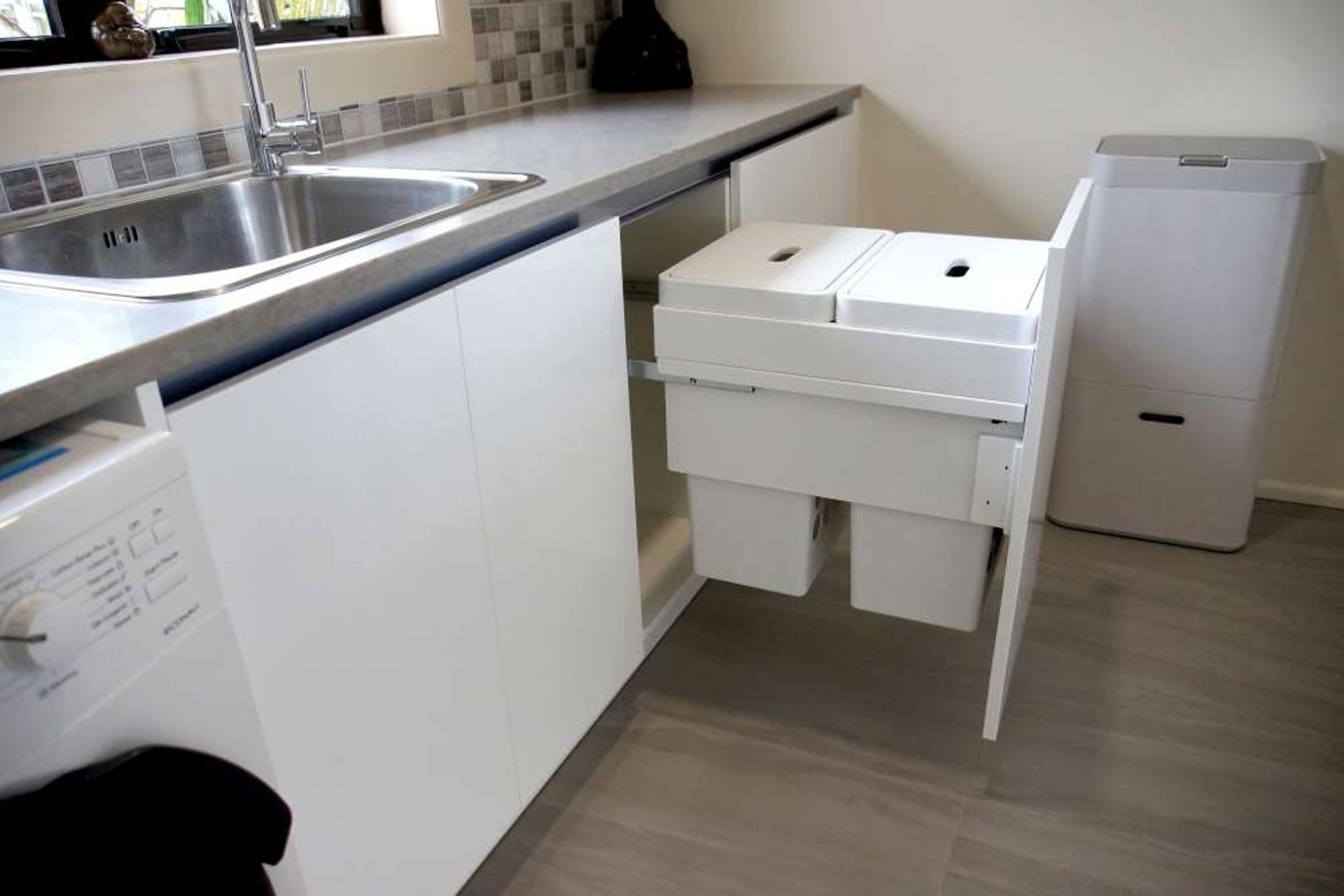 Low Maintenance Kitchen and Bathroom renovation in Auckland