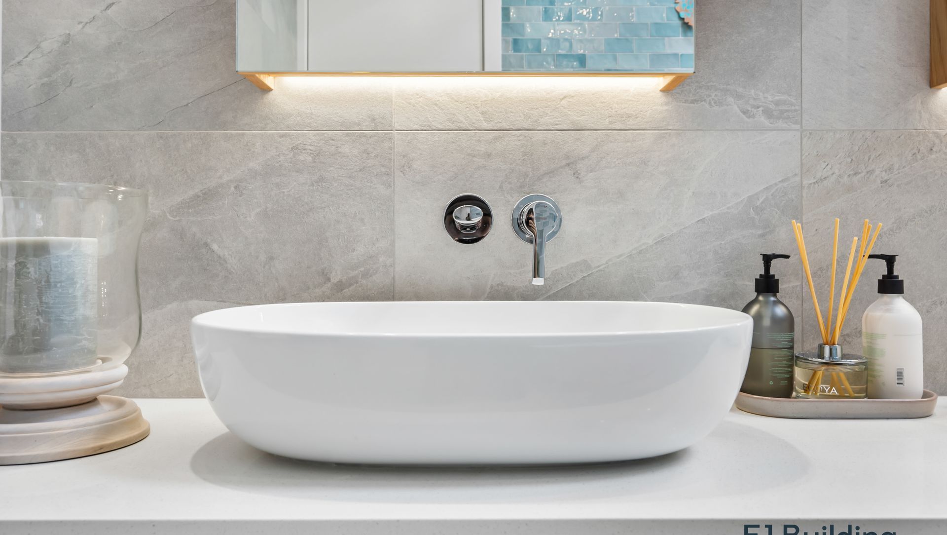 A Pop of Colour banner