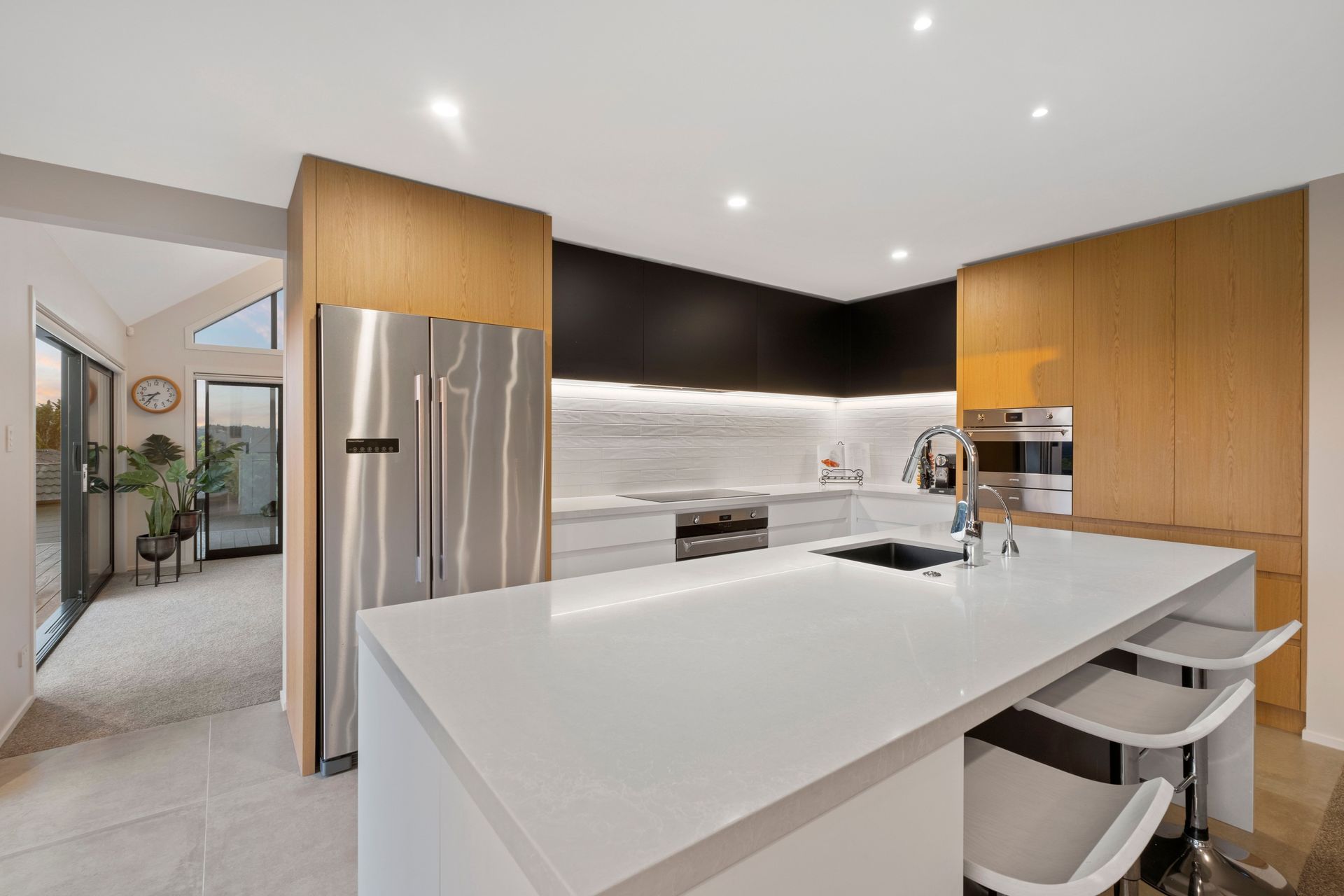 Wainoni Heights