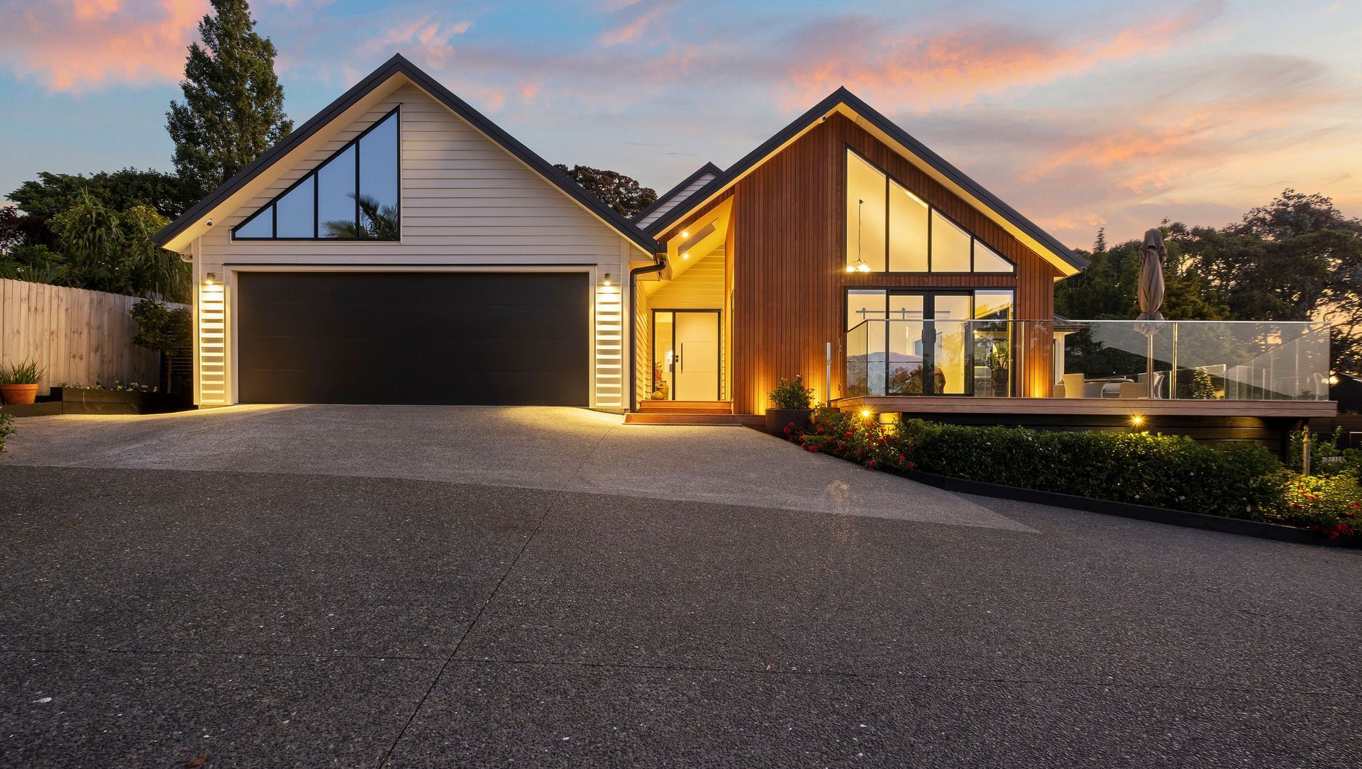 Wainoni Heights banner