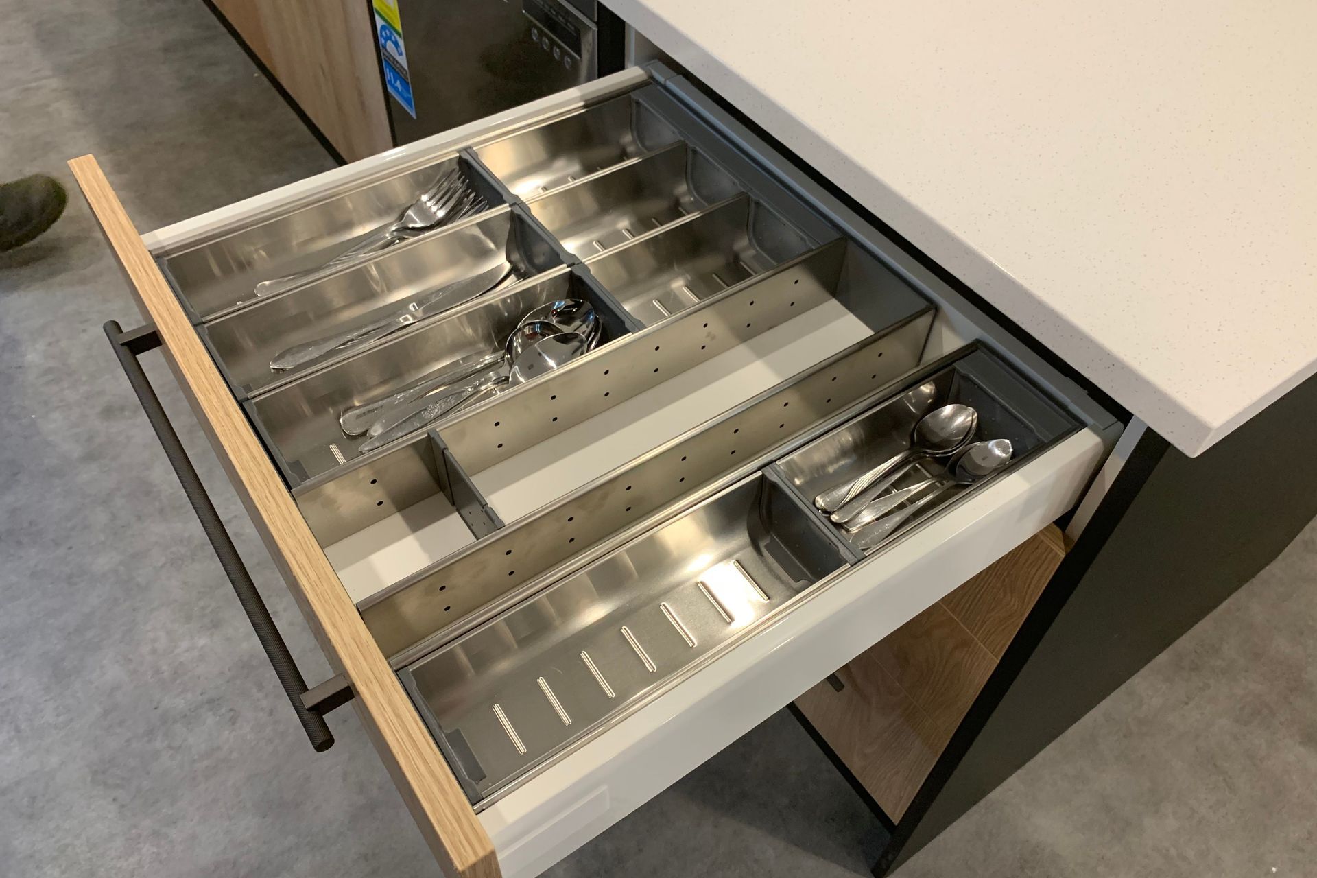 Fit Wellsford Kitchen - Impala Inoxa Cutlery Trays 1