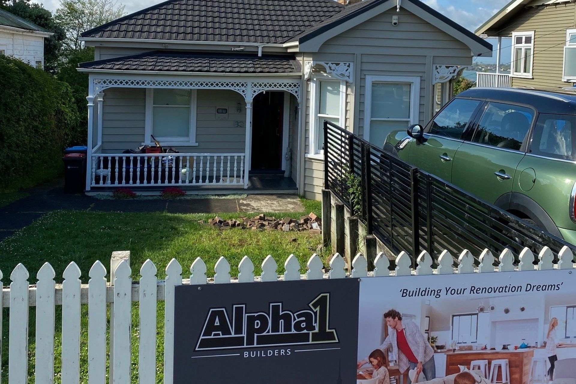 Architectural Update &amp; Extension to a Traditional Villa