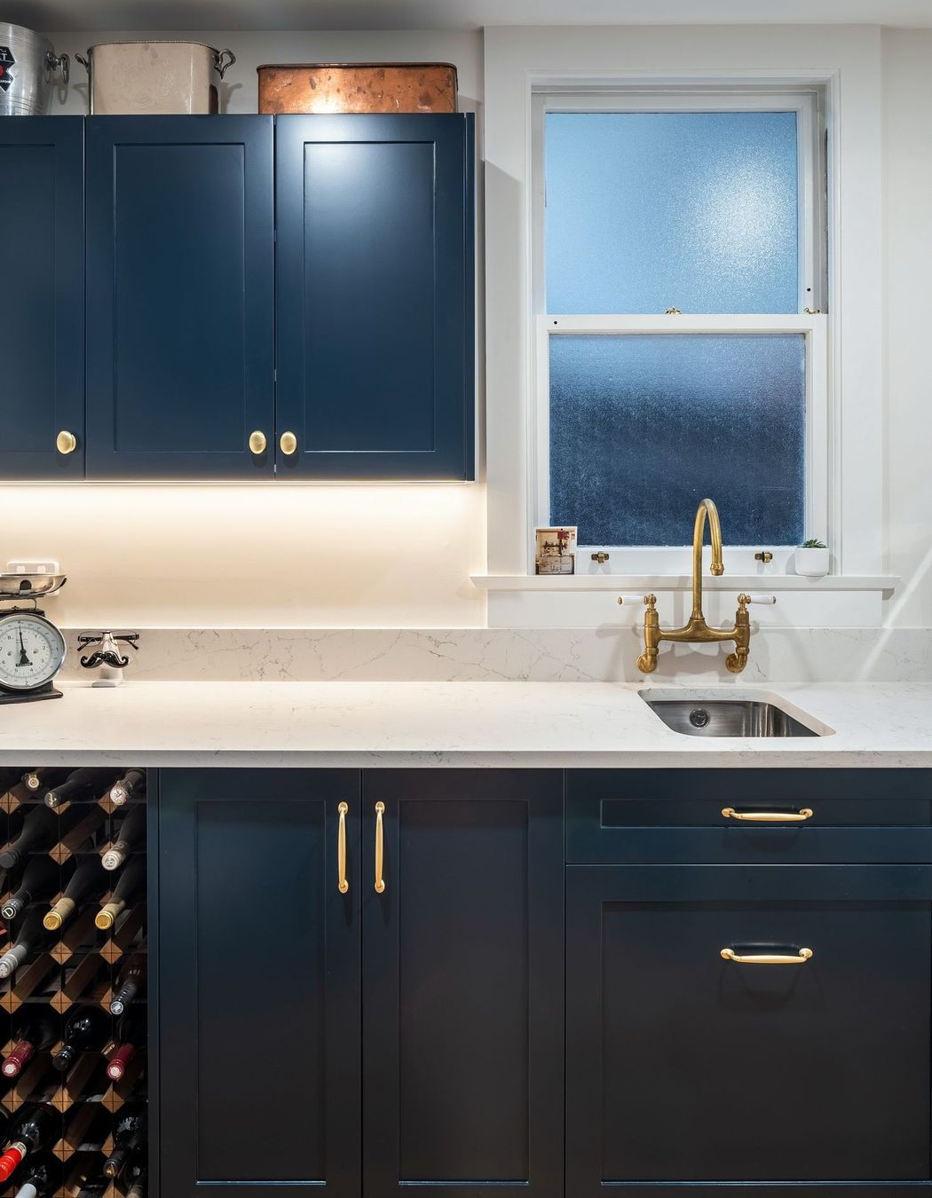 Custom made kitchen by KMD Kitchens