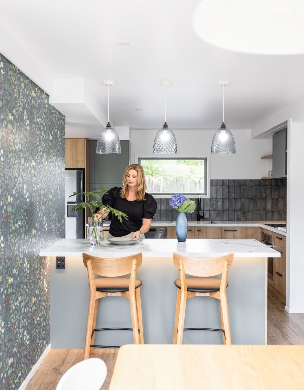 70s Vibe / Peter Bevan Architectural Home Kitchen Renovation