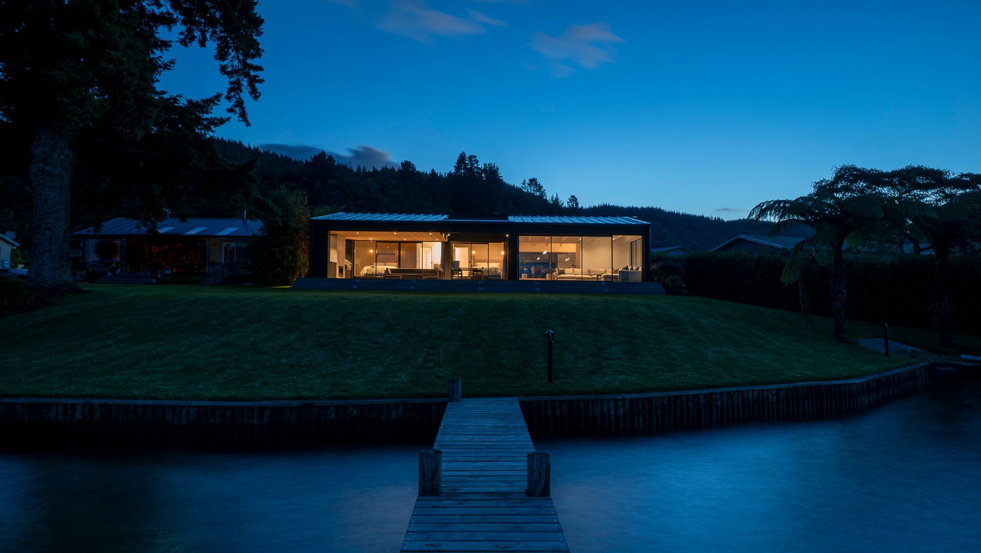 Wharetoroa Lakehouse banner