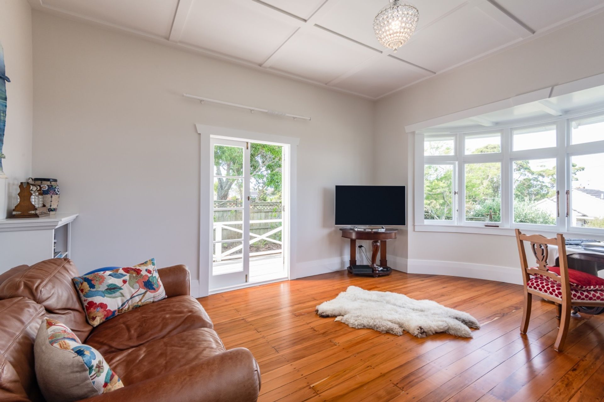 Narrow Neck - Alterations &amp; Verandah Upgrade