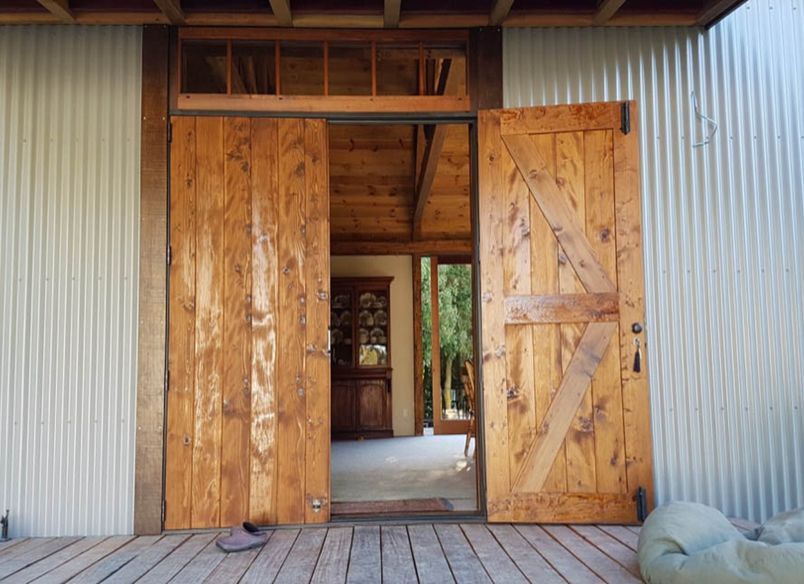 Hunting Guides House