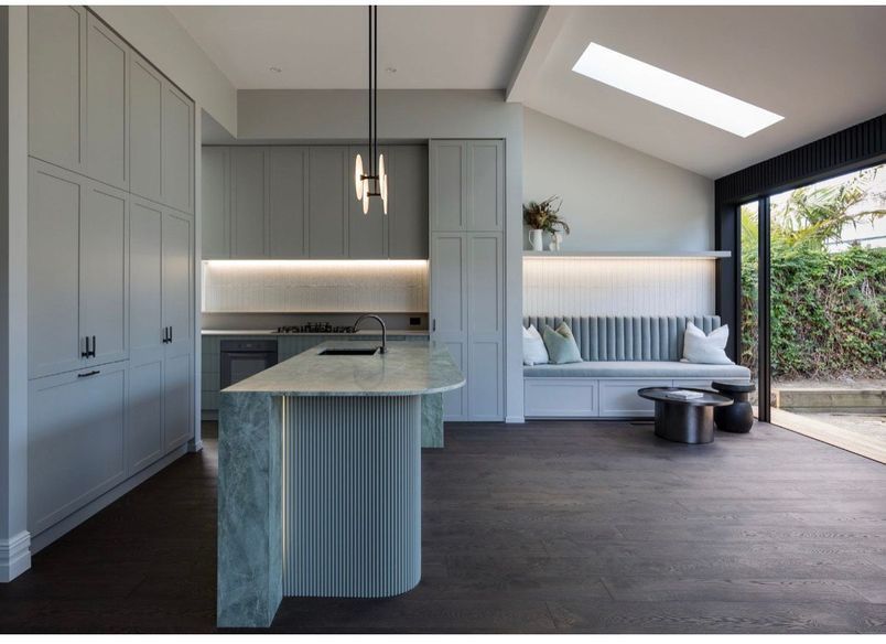 Renascence on First, Kingsland