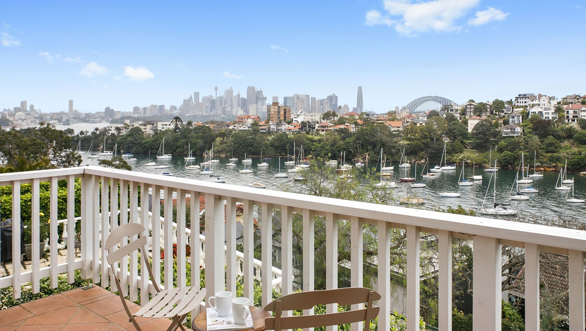 21M - 'Parisian Retreat' with city & water views banner