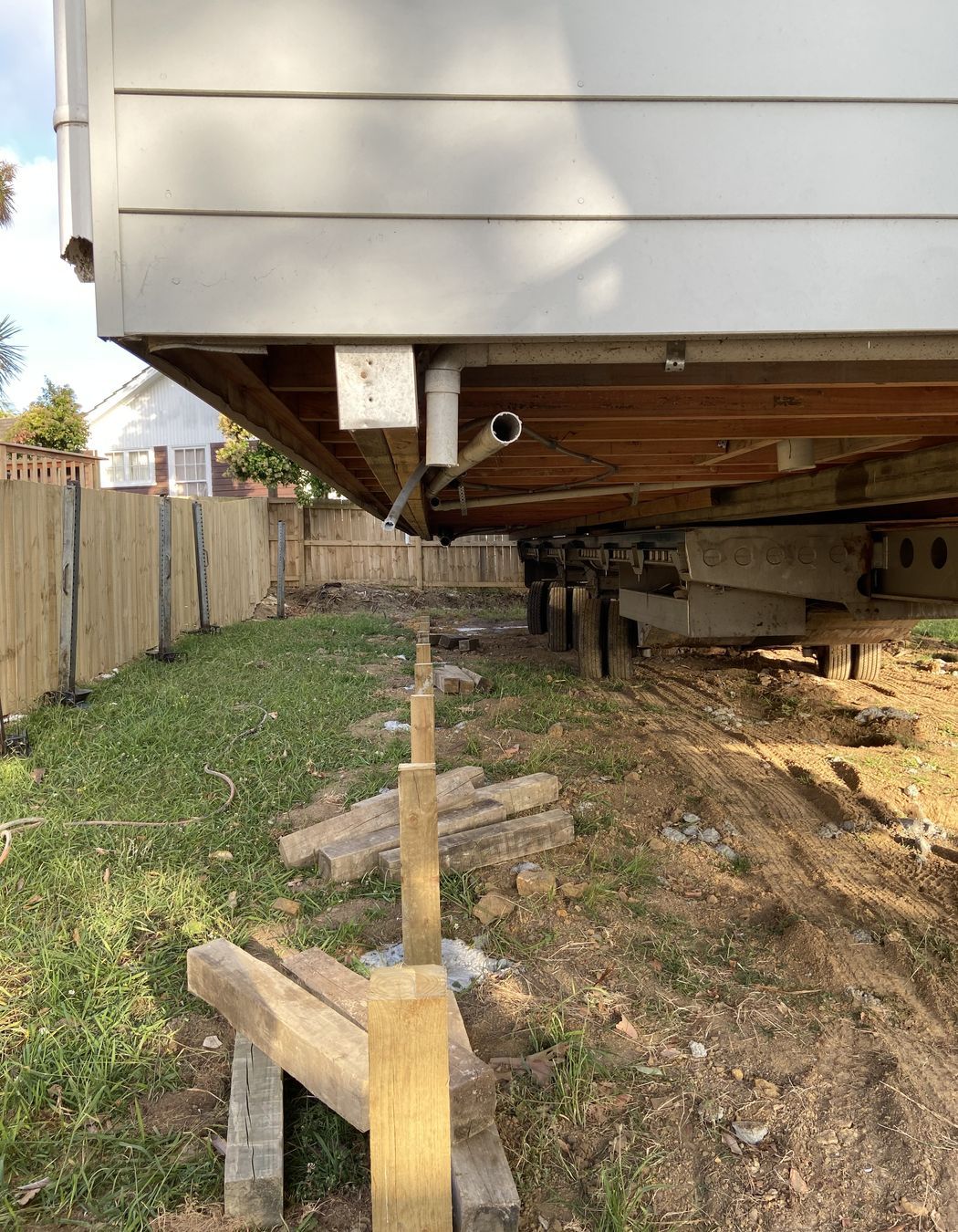 Saint Johns – Relocation of House and Garage