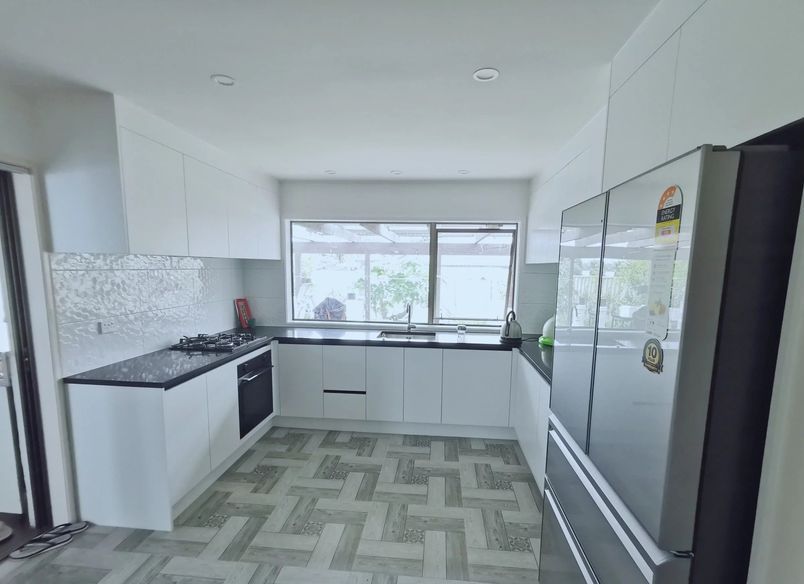 Creating Bond’s Contemporary Kitchen