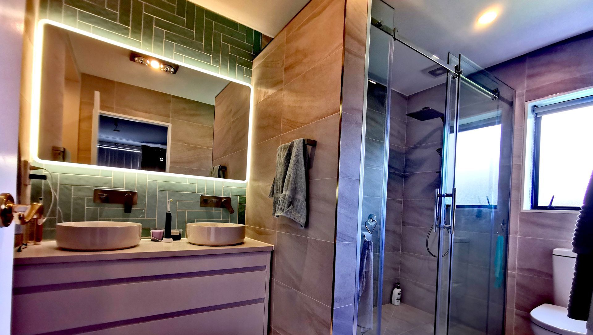 Elevating Elegance: A Premium Ensuite Renovation banner
