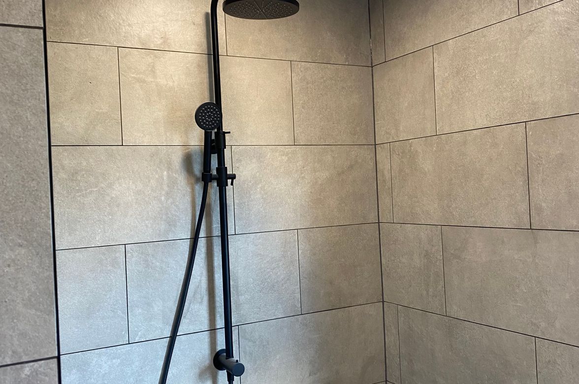 Clive - Bedroom & Bathroom renovations