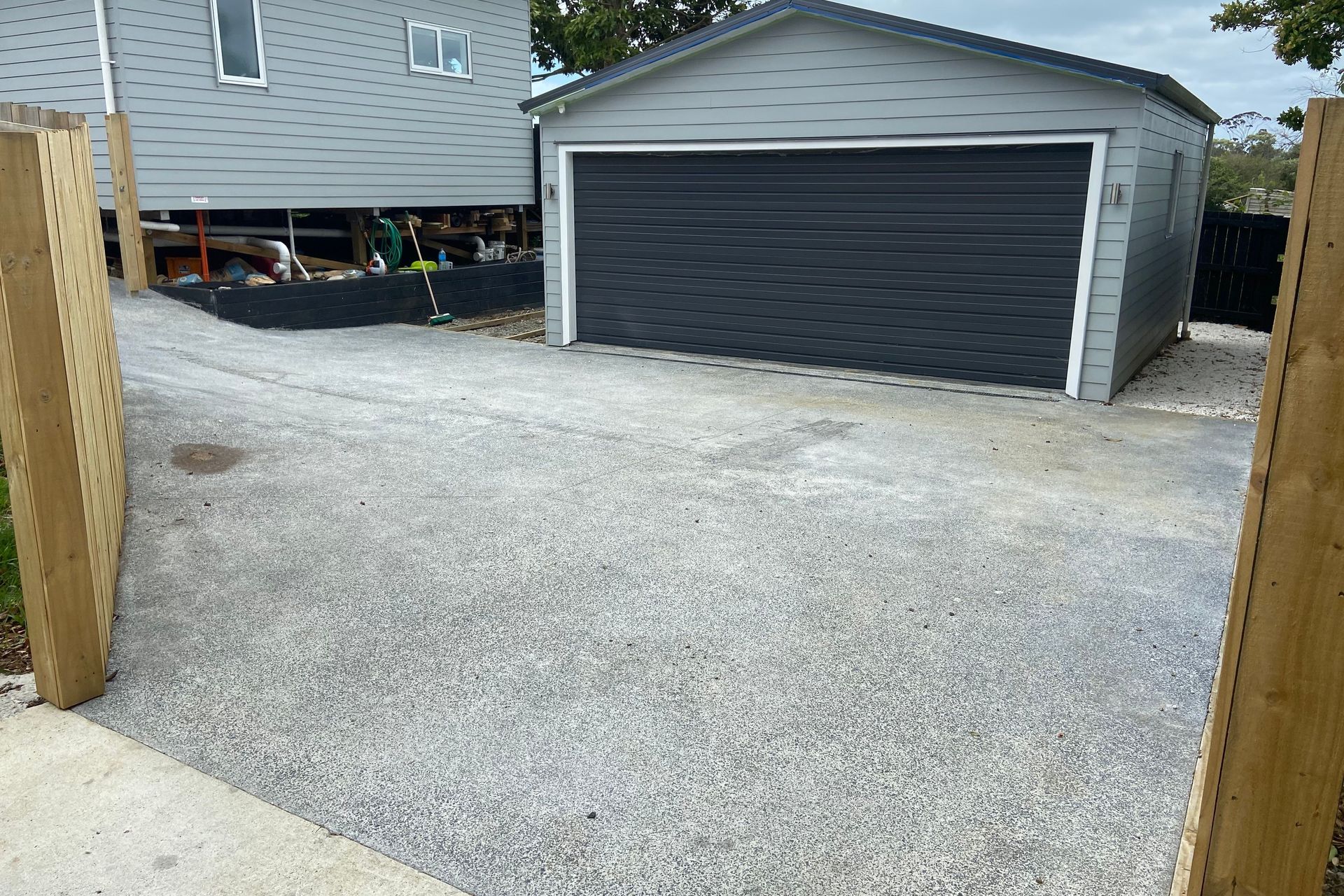 Saint Johns – Relocation of House and Garage