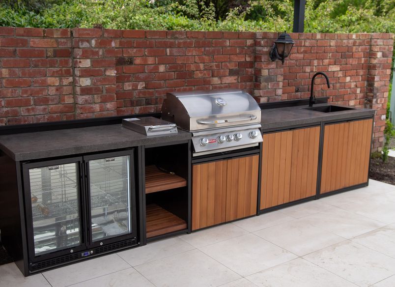 Rolleston Outdoor Kitchen