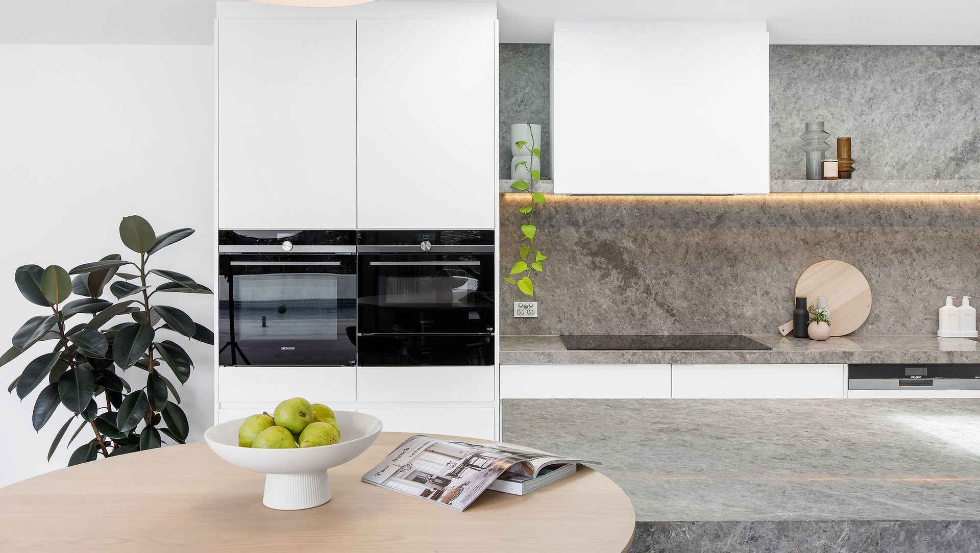 Stunning open-plan kitchen renovation banner