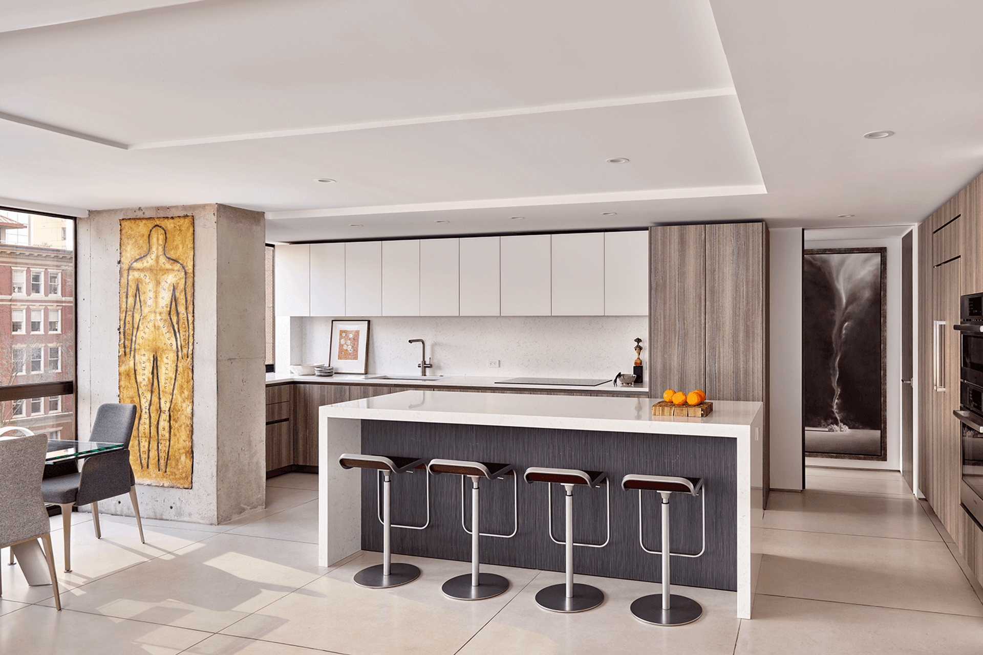 Independence-Place-Condo-03-1600x1067-1.png