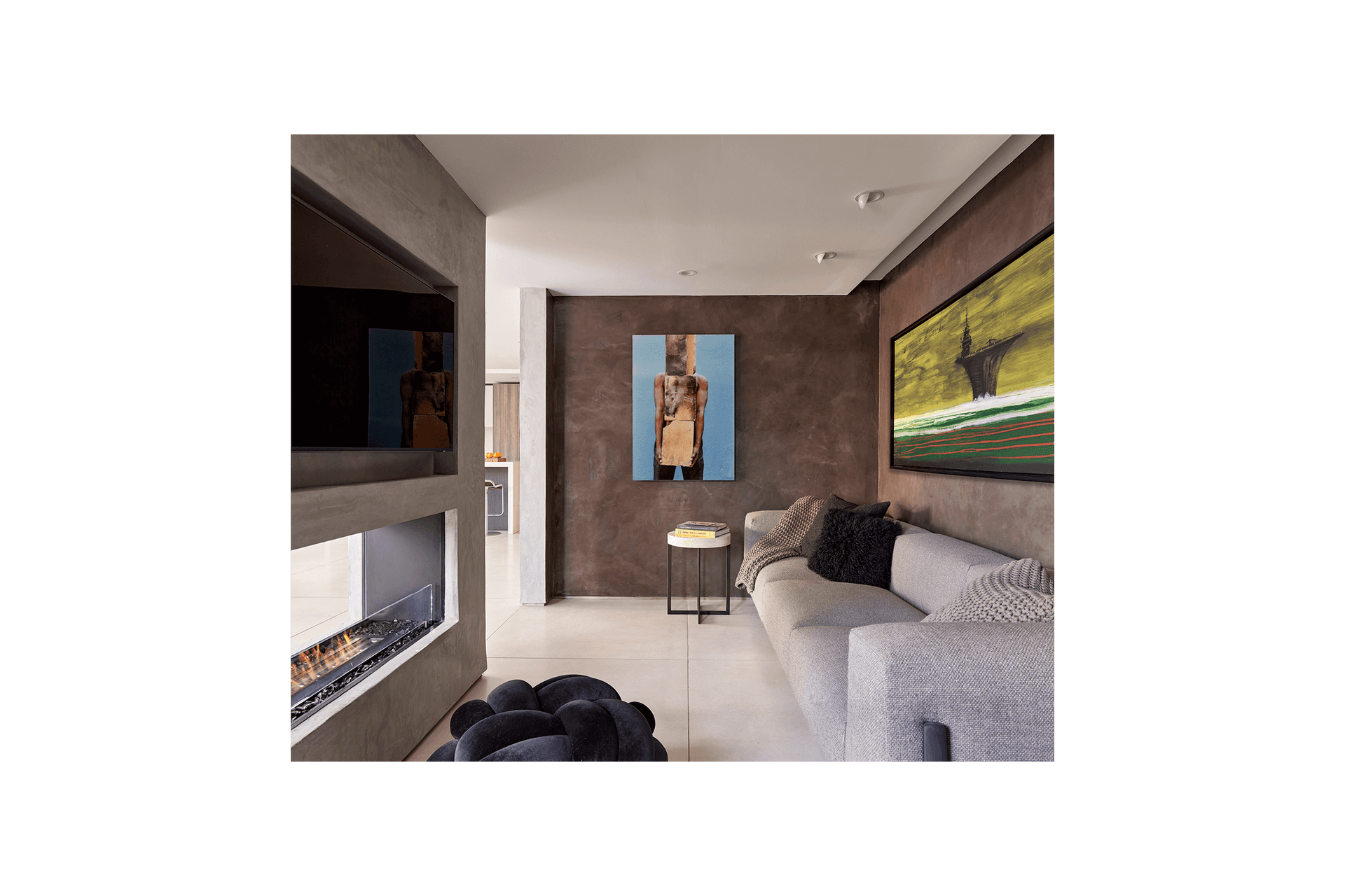 Independence-Place-Condo-05-1600x1067-1.png