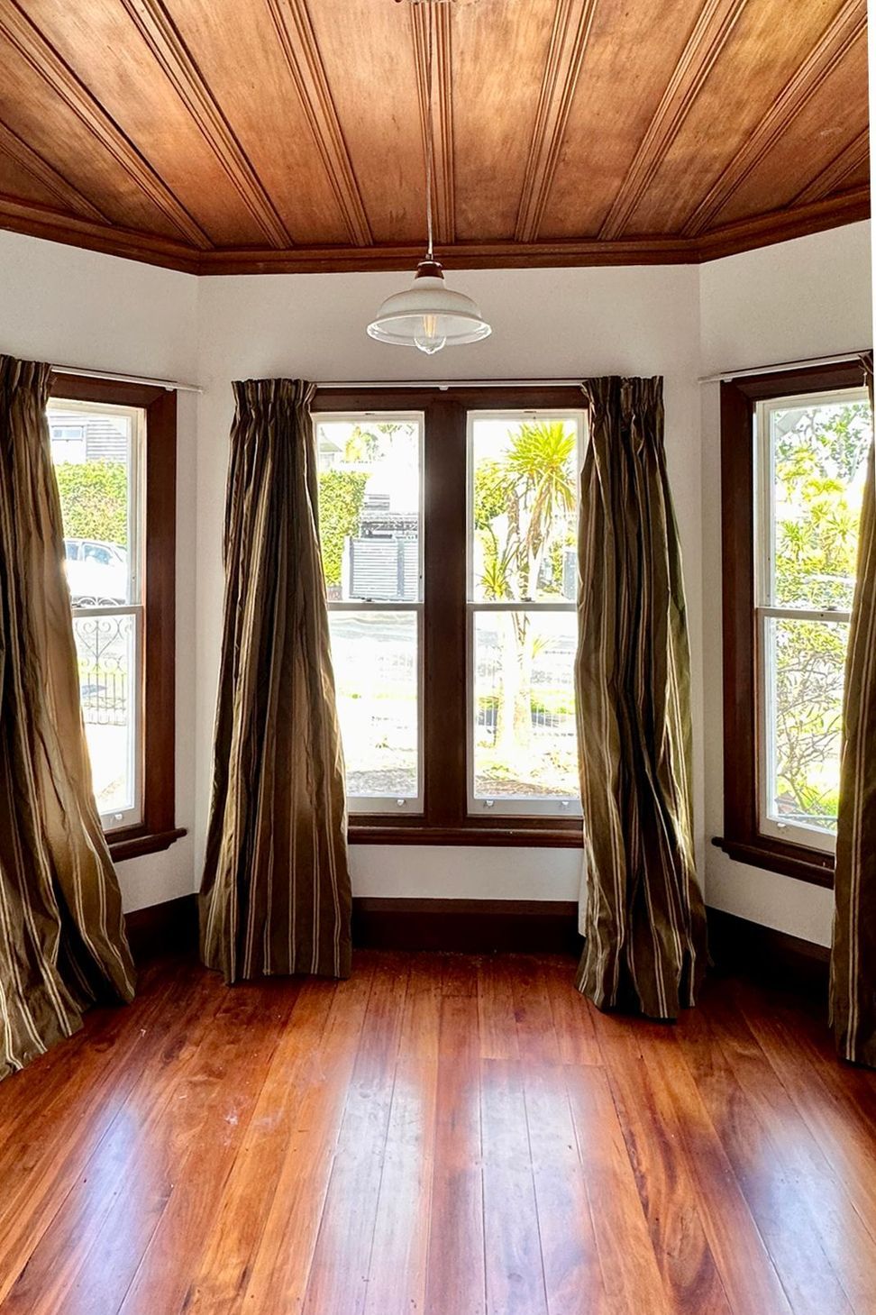 Kingsley-Highlights00033-Room.jpg