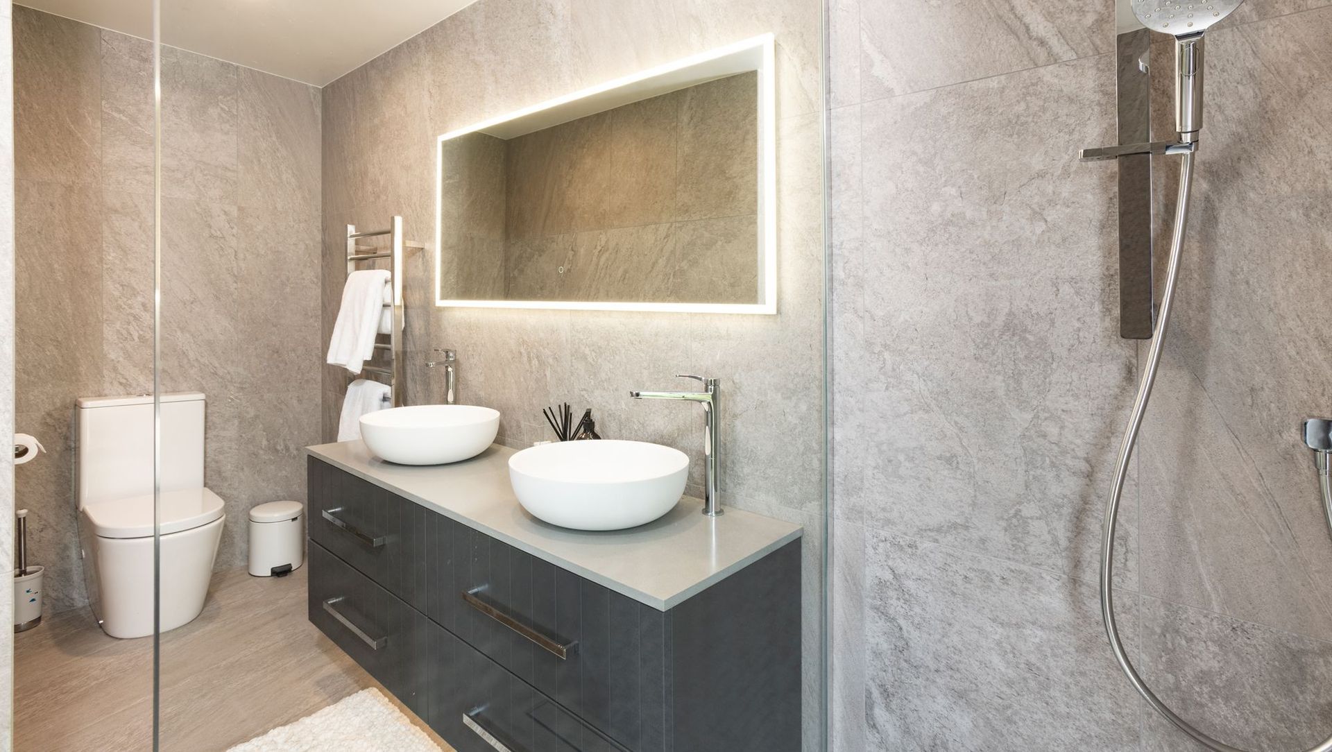 Great Barrier Road banner