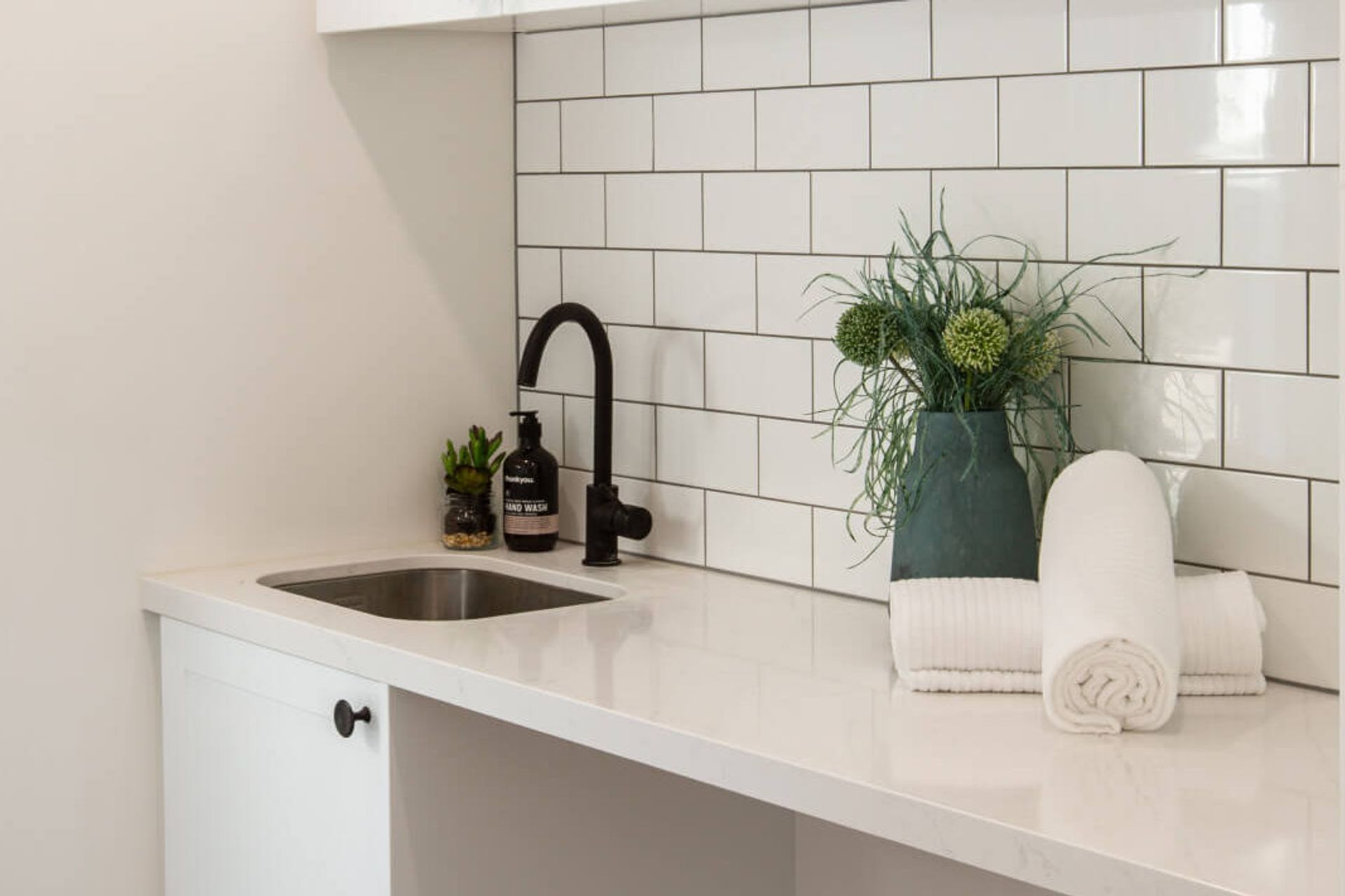 Lower Road, Eltham North