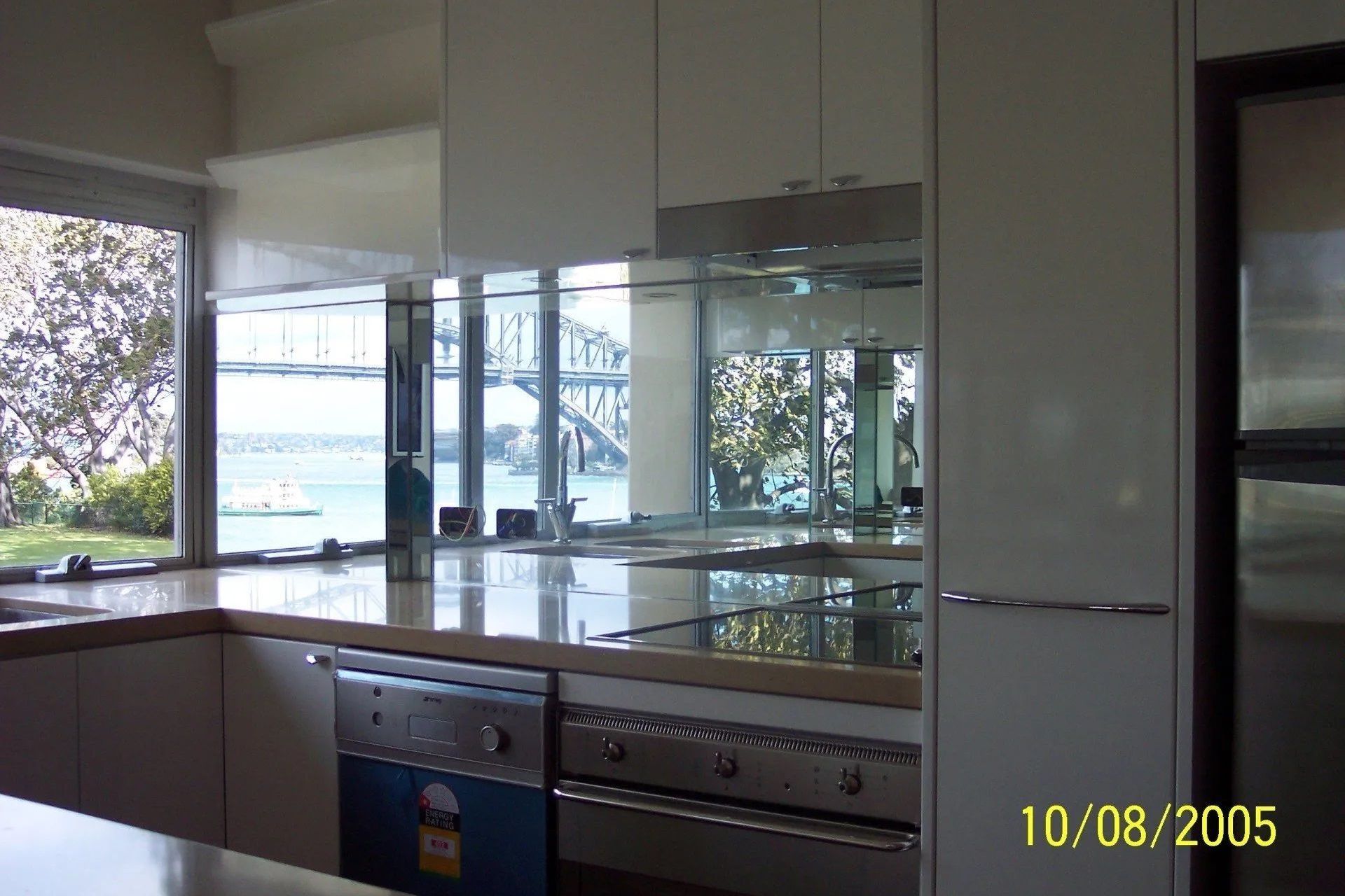 MCMAHONS POINTS, Blues Point Tower