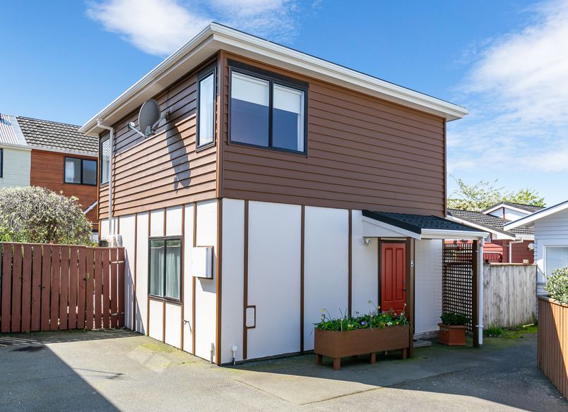 Cedar Home - Johnsonville