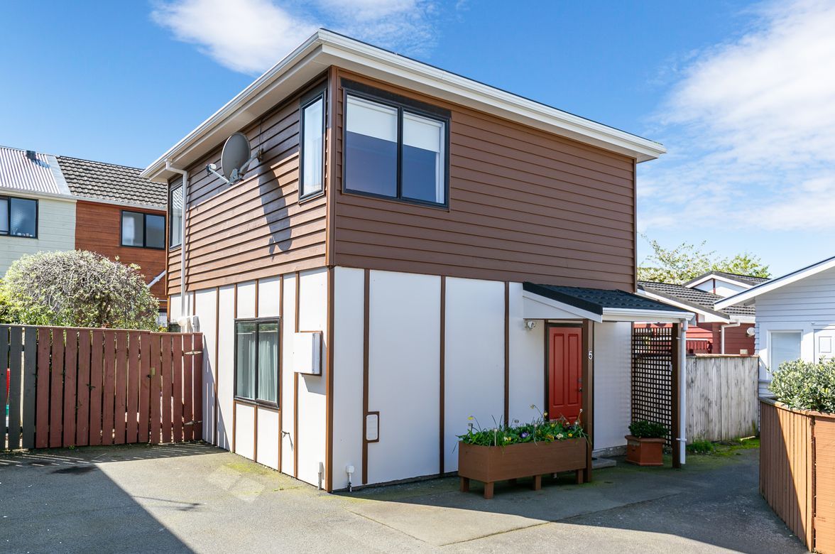 Cedar Home - Johnsonville