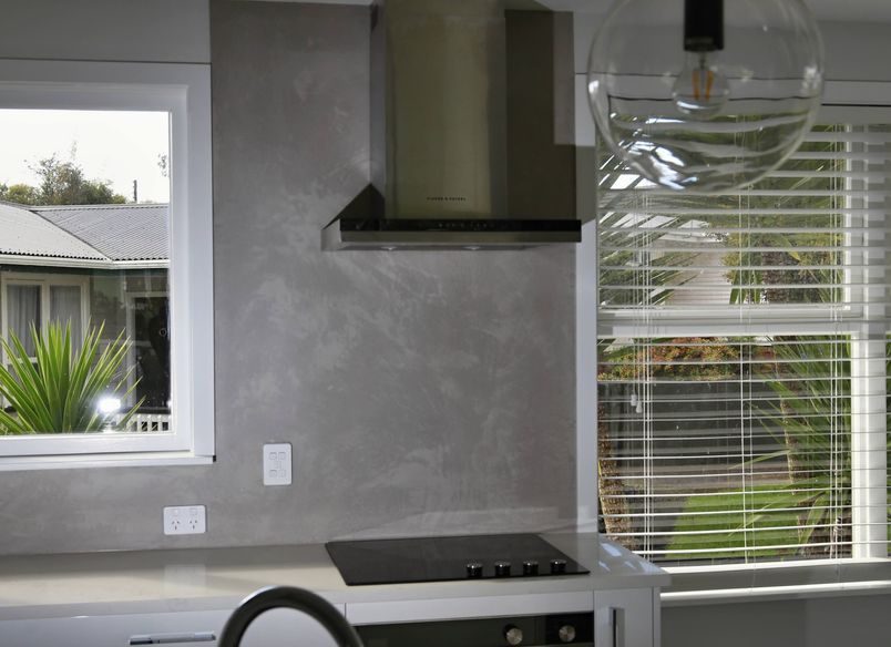 Venetian plaster Kitchen splashback