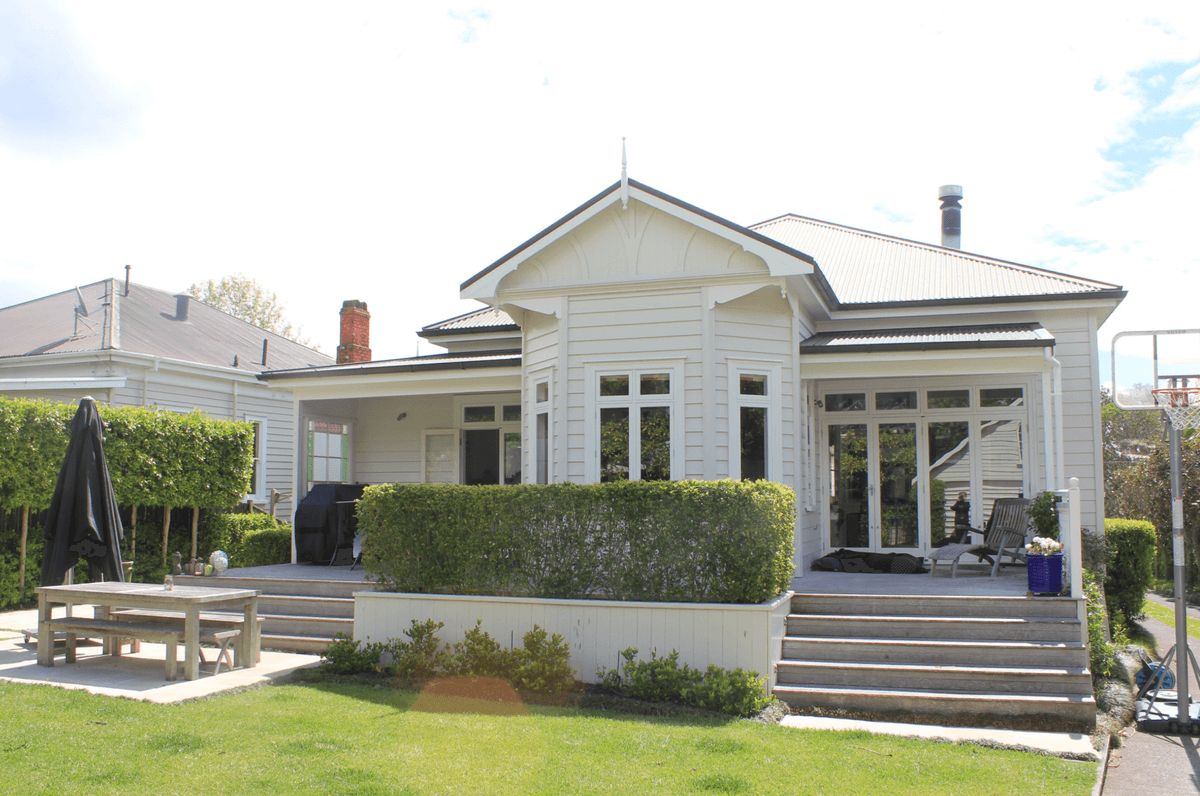 Devonport Villa