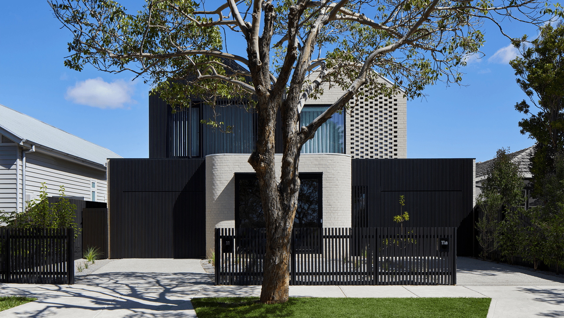 Contemporary Living | Mancini Made banner