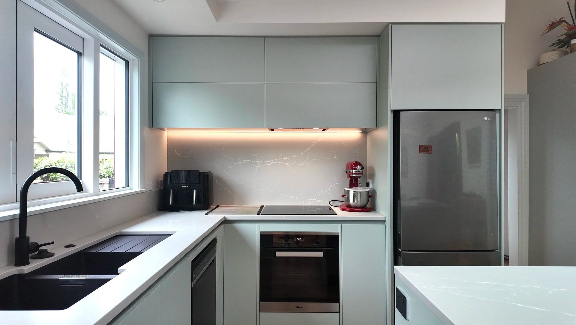 A Kitchen & Dining Transformation in a 100-Year-Old Home banner