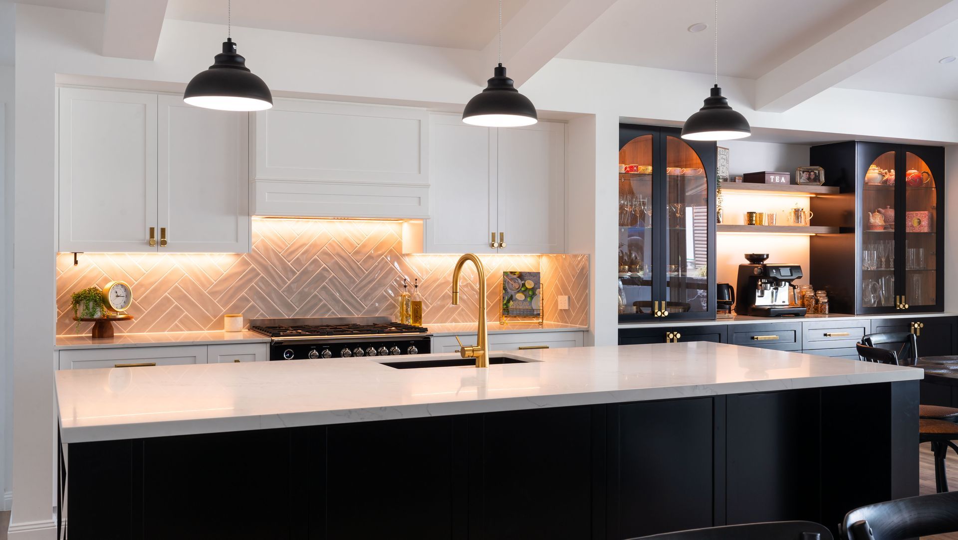 Park Ridge Project - A&T Cabinet Makers banner