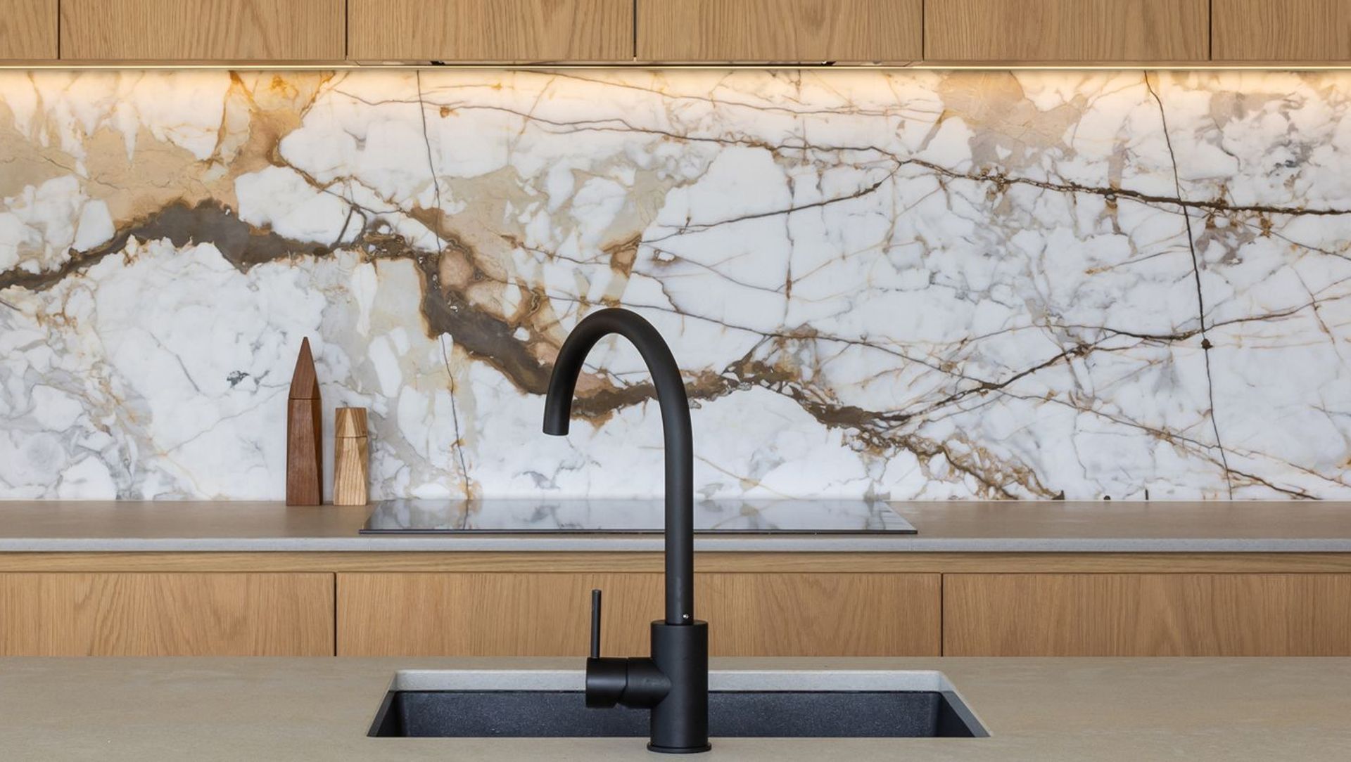 Milford apartment kitchen banner