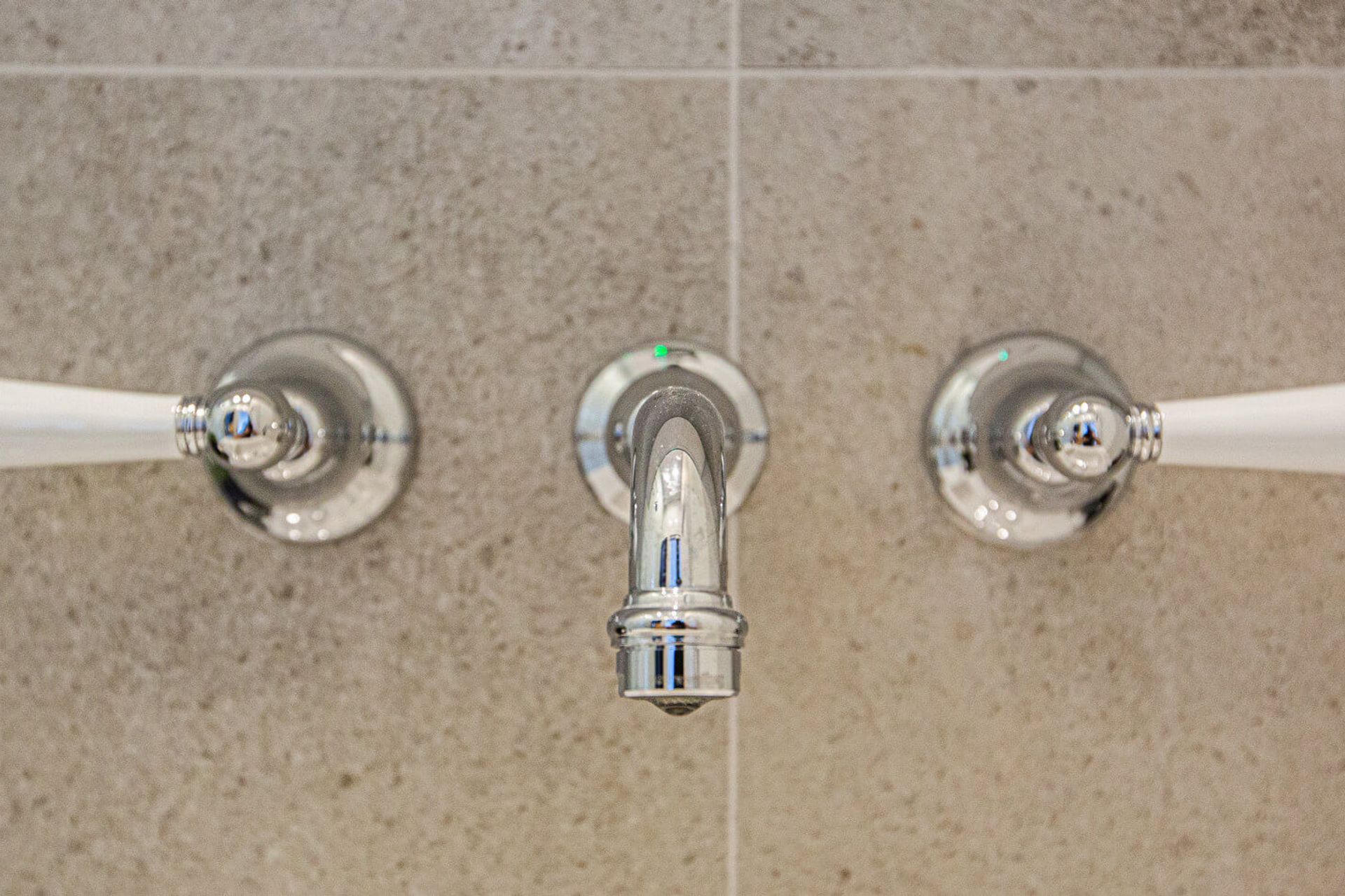 Newton Parade, Moonee Ponds