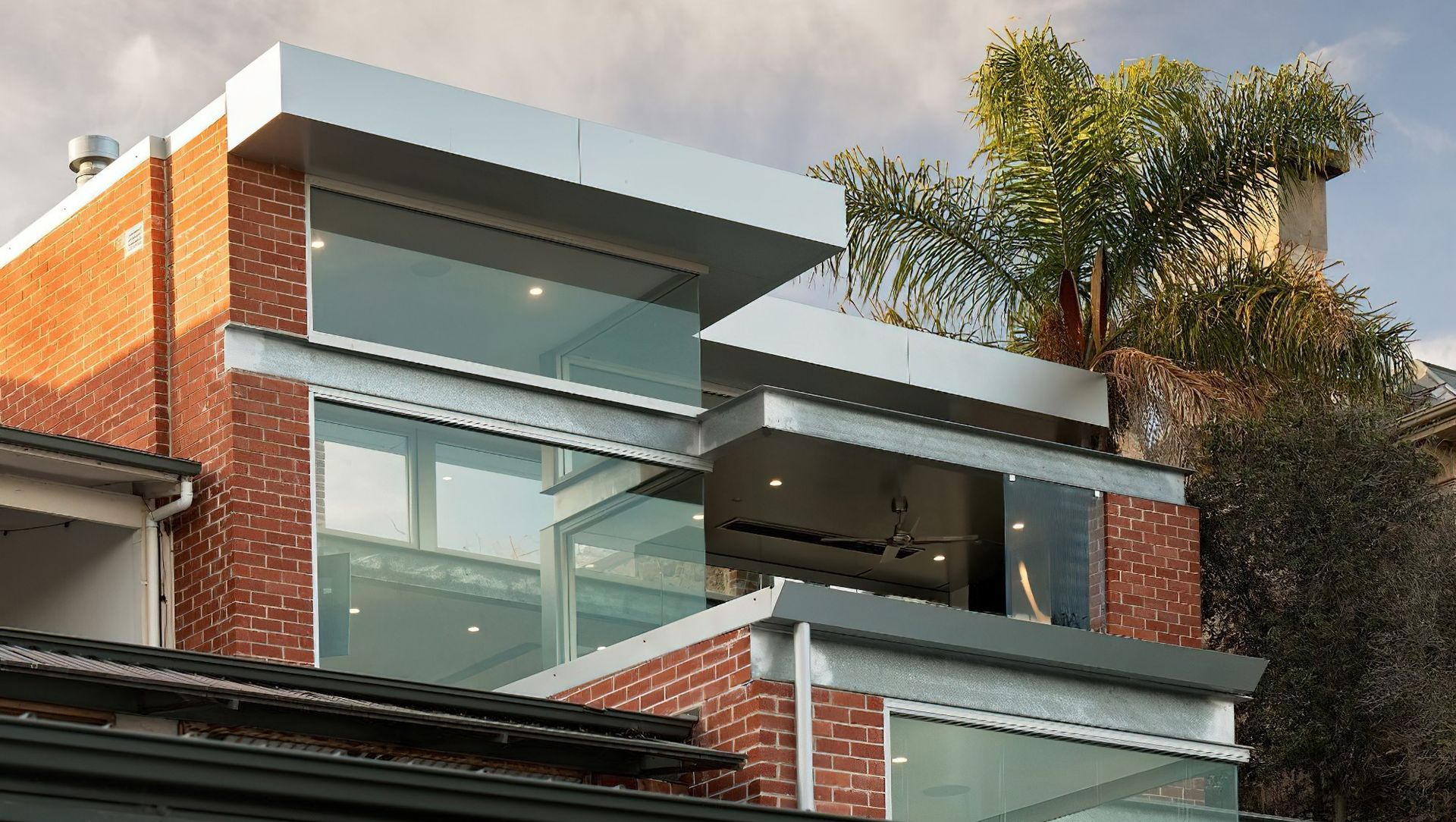 North Adelaide Multi Level Townhouse banner