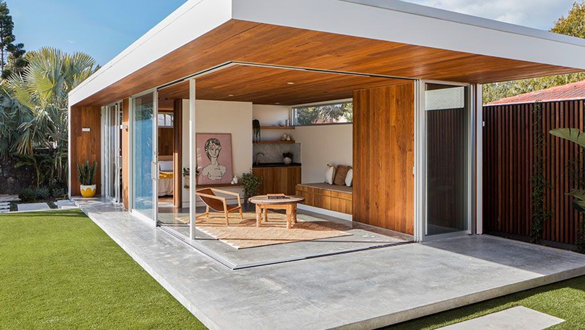 Byron Bay Studio banner