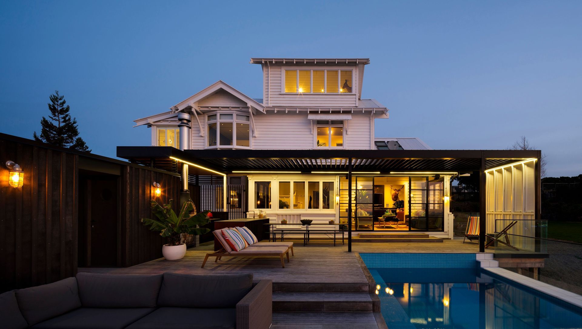 Pendarves House banner