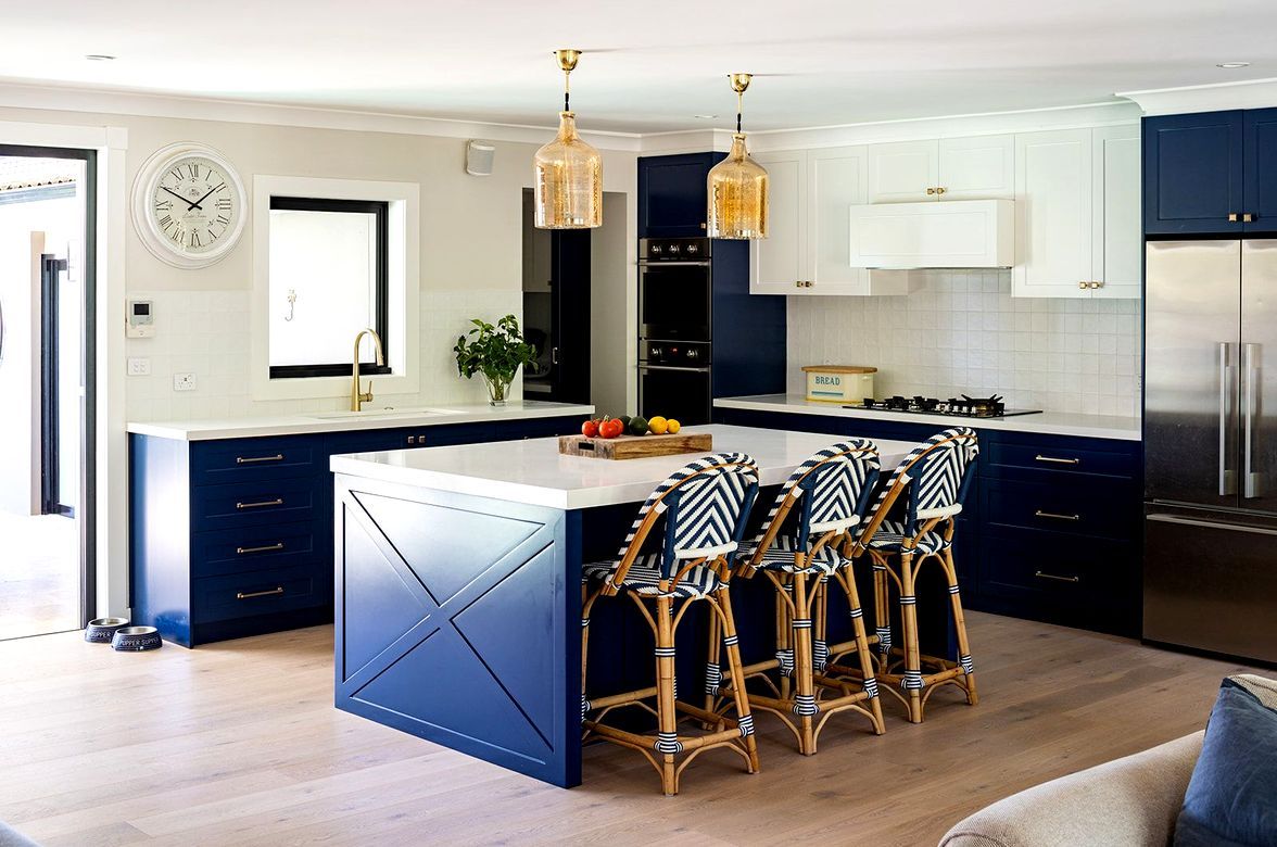 North Shore Entertainer