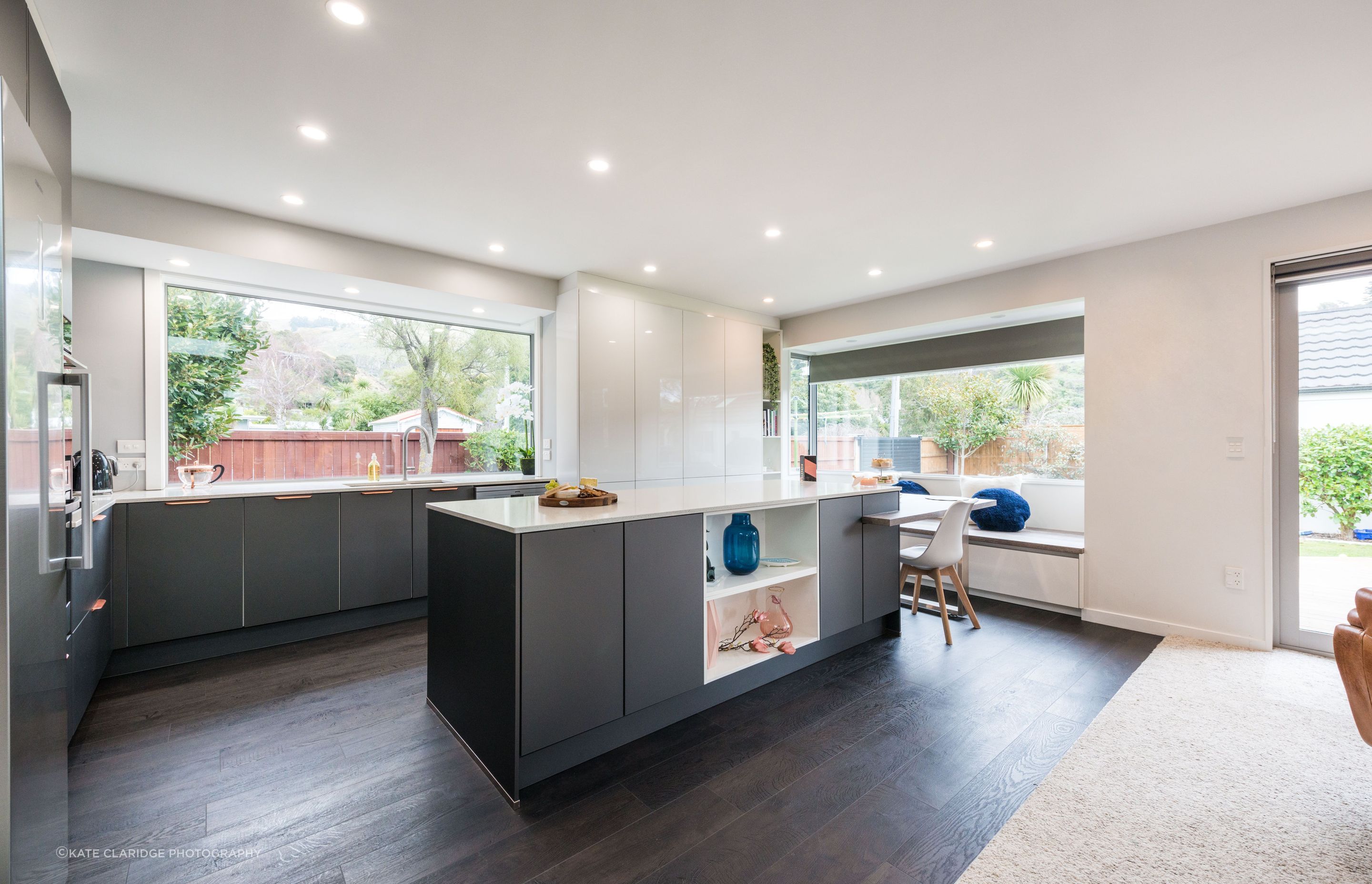 Warm and Modern Family Kitchen