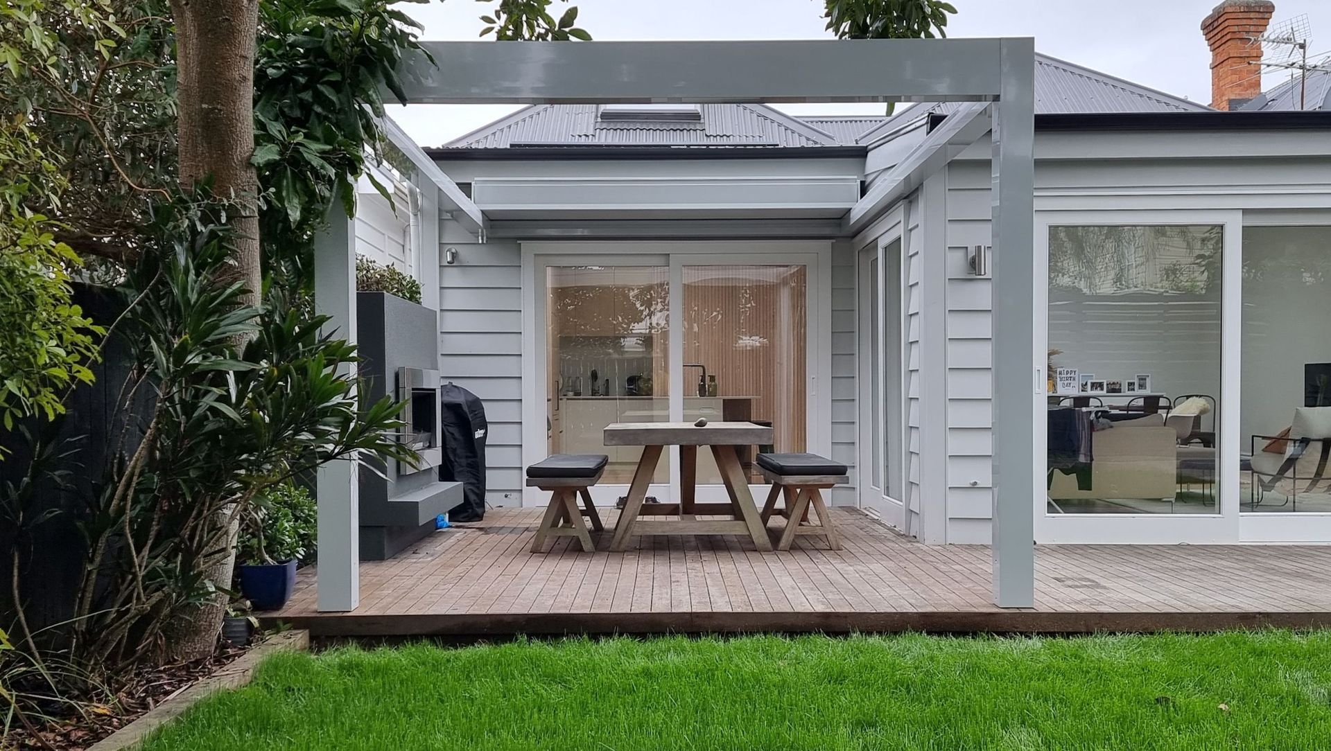 Ponsonby Retractable Roof banner