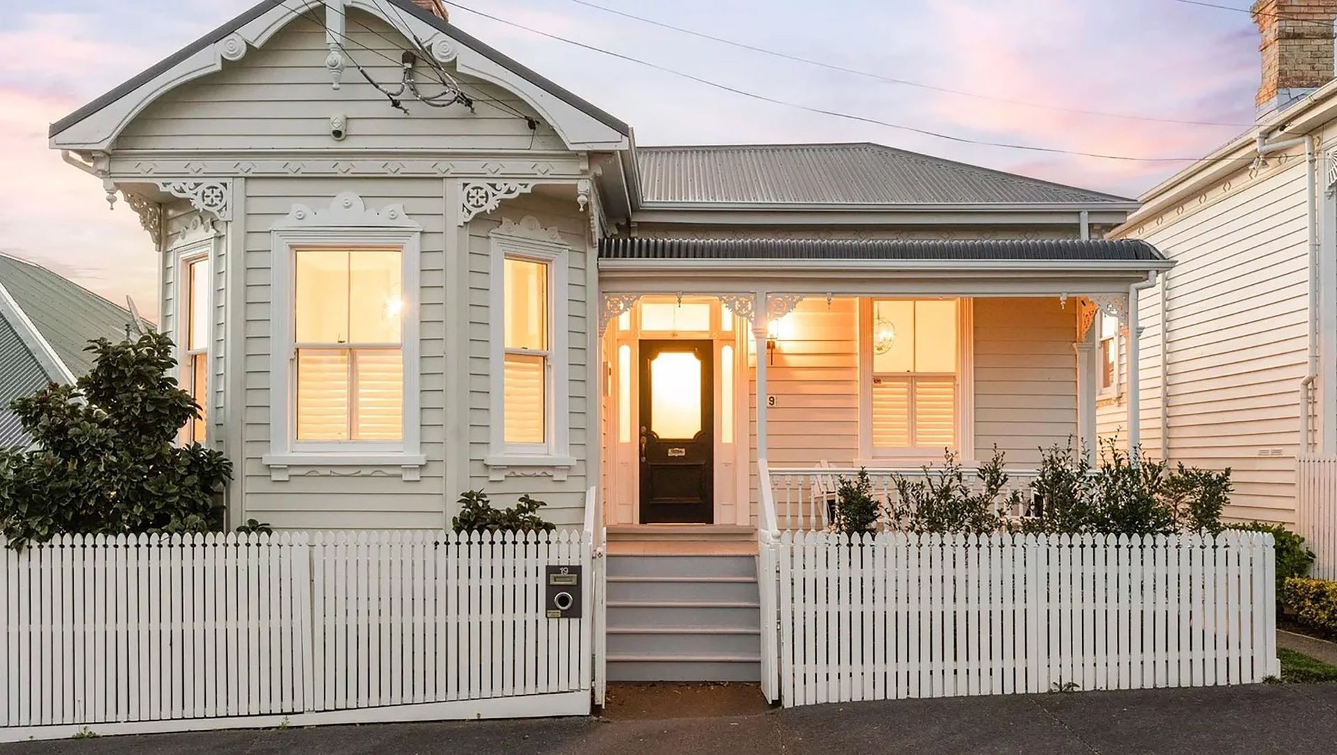 Ponsonby Villa banner