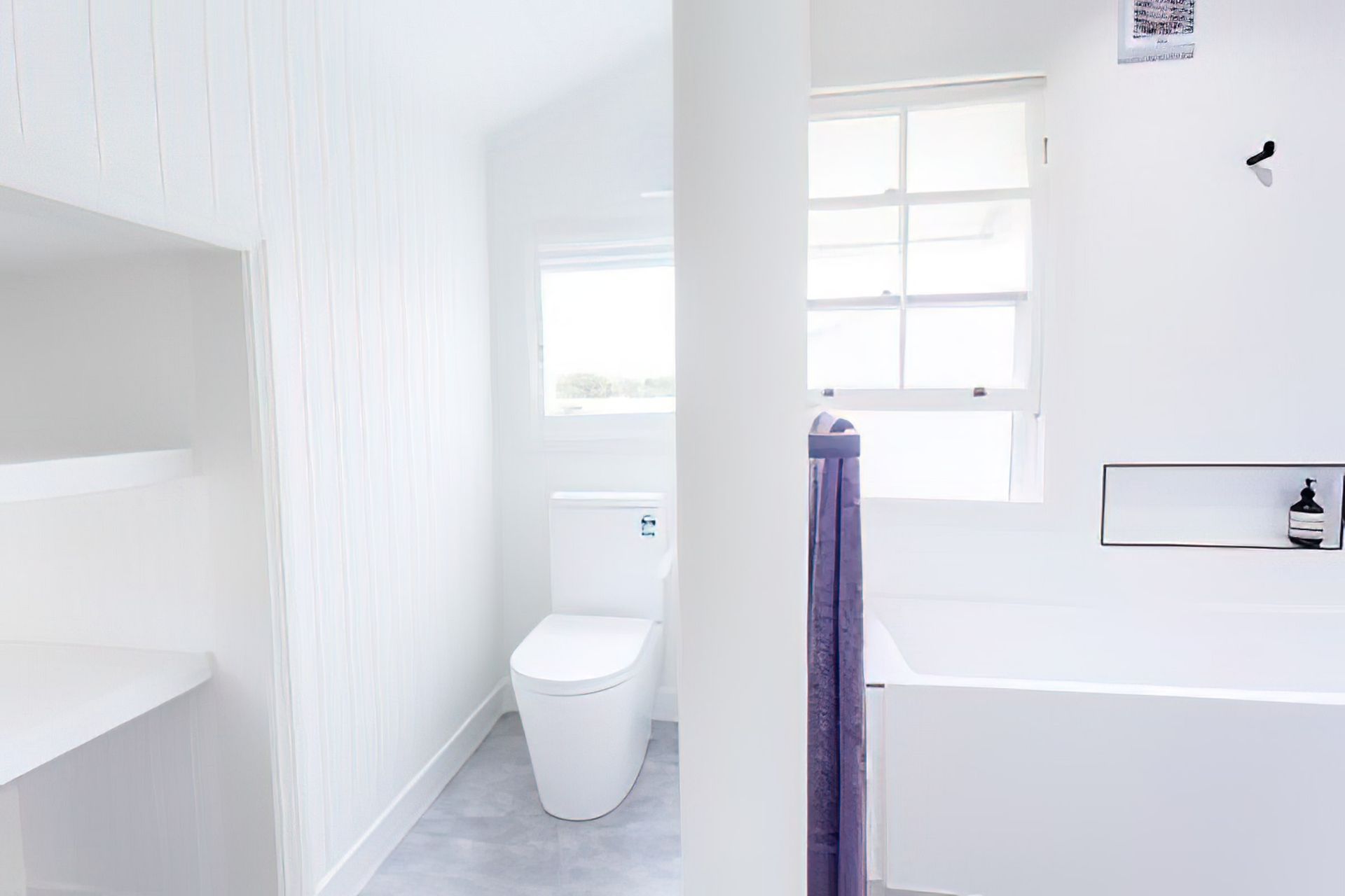 Project Wynnum Main Bathroom