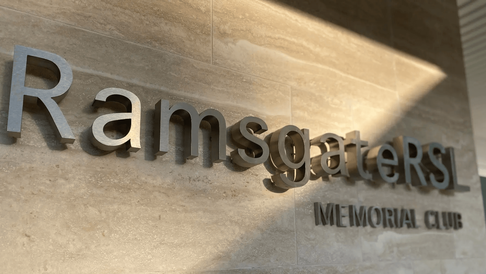 Coliseum Striato Vein Cut Travertine | Project by McCann Constructions