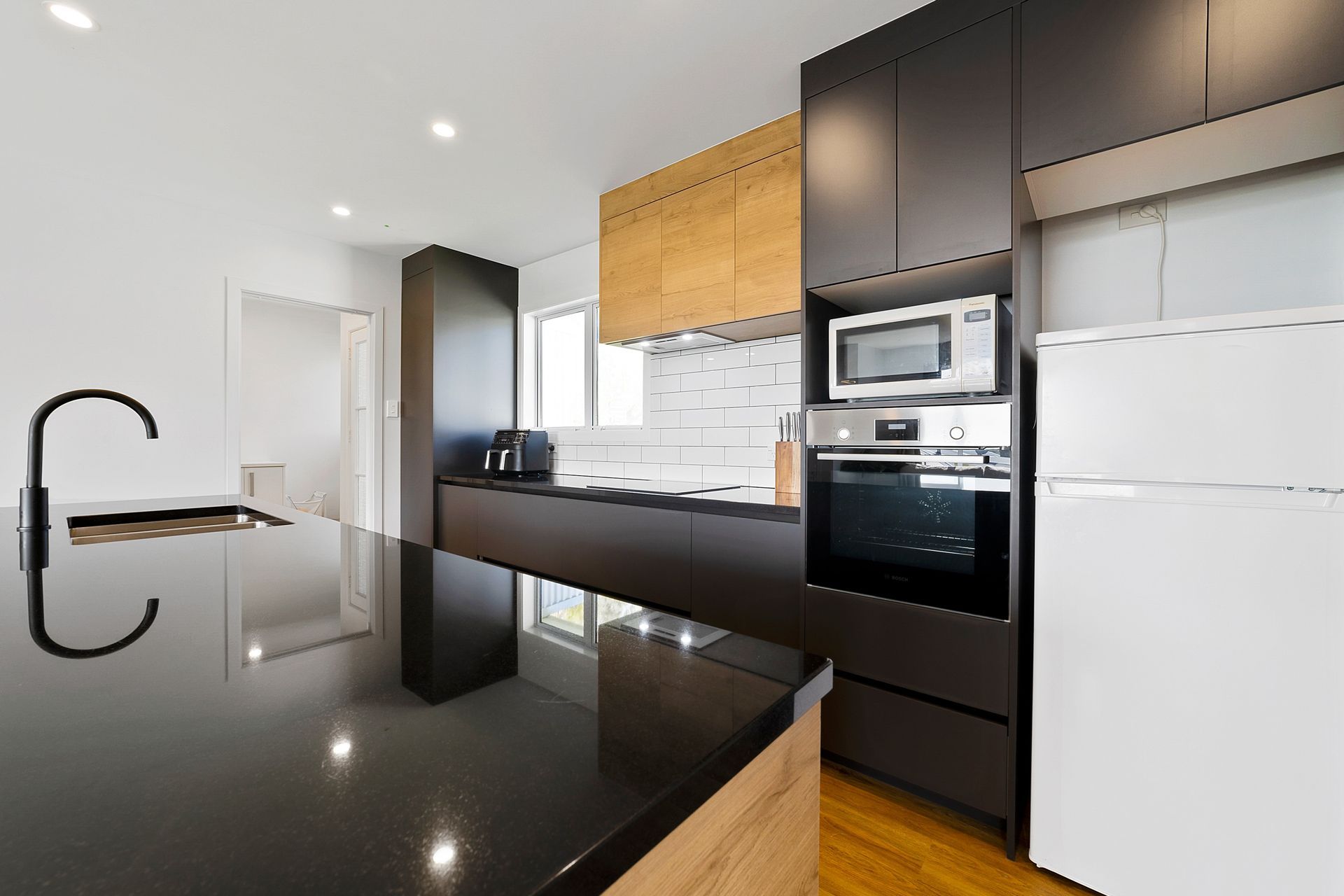 A Bold but Balanced Kitchen and Lounge