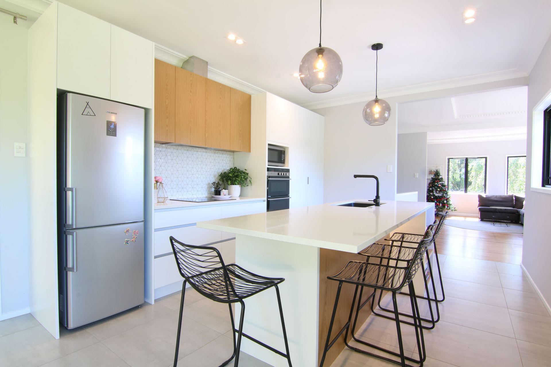 Carlton St, Hillsborough