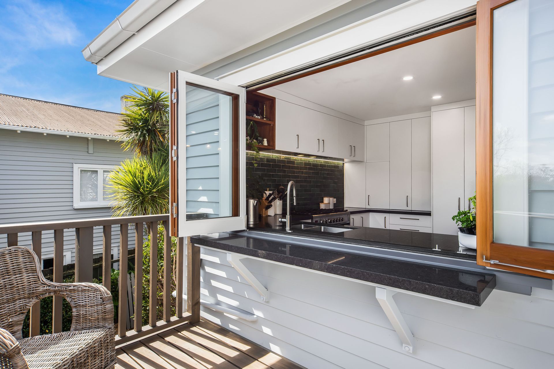 Fowlds Ave, Auckland